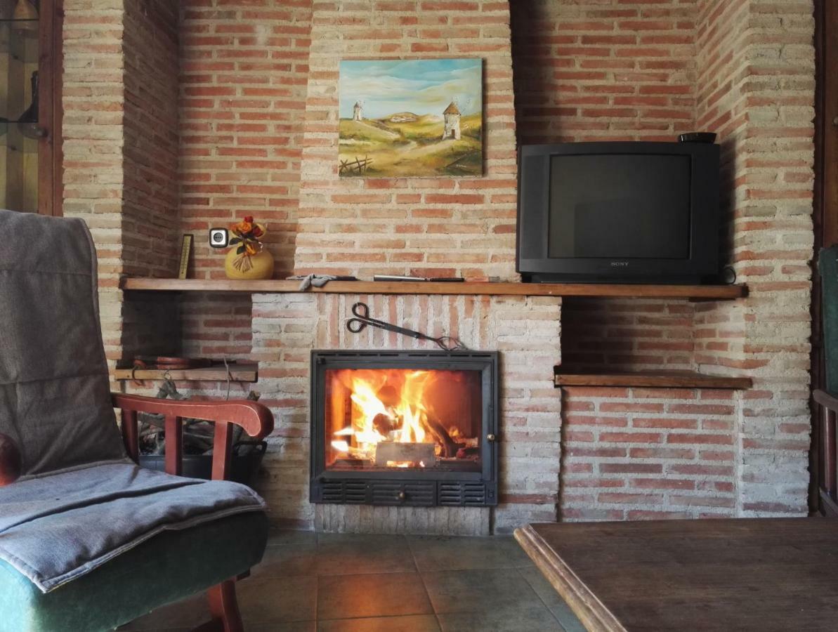 Casa Rural La Vid Cadalso de los Vidrios ภายนอก รูปภาพ